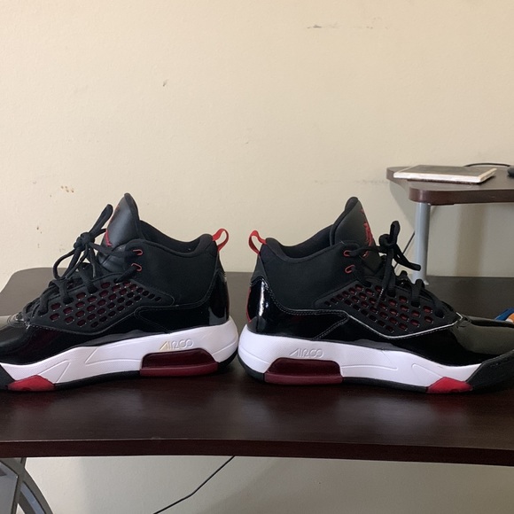 Jordan Maxin 200 - Picture 4 of 5